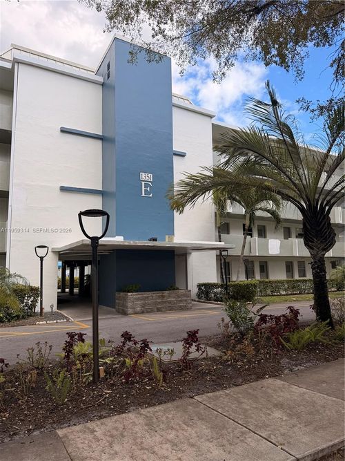 e310-1351 Ne 191st St, North Miami Beach, FL, 33179-6100 | Card Image