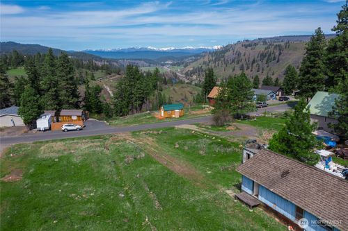 490 Morrison Canyon Ln, Cle Elum, WA, 98922-9079 | Card Image