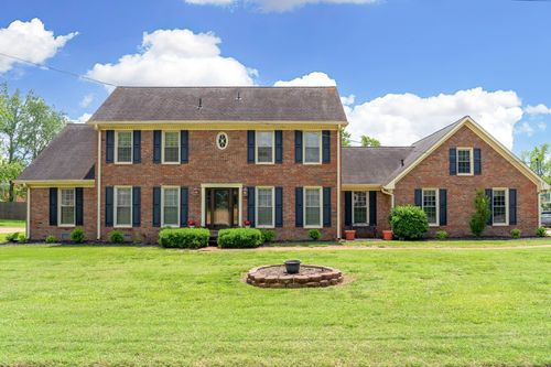 138 Hedgelawn Dr, Hendersonville, TN, 37075-4550 | Card Image