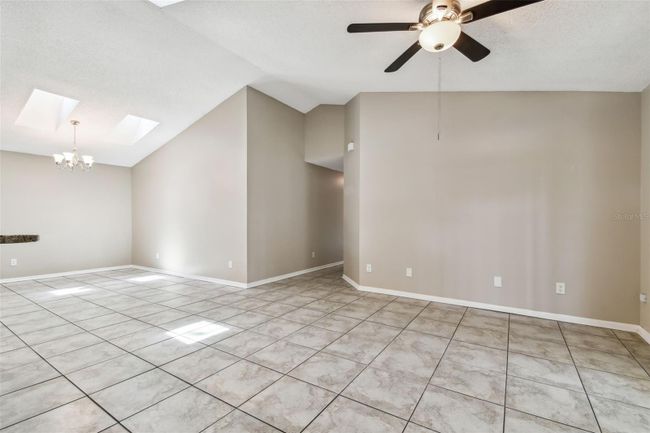 106 Cobblestone Way, House other with 3 bedrooms, 2 bathrooms and null parking in Sanford FL | Image 9