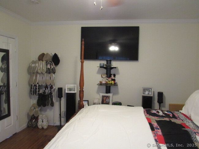 76 Porter St, House other with 2 bedrooms, 2 bathrooms and 3 parking in Bridgeport CT | Image 16