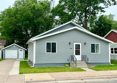 908 East Ave S, La Crosse, WI, 54601-4909 | Card Image