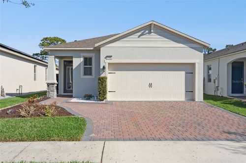 17422 Blazing Star Cir, CLERMONT, FL, 34714-5154 | Card Image