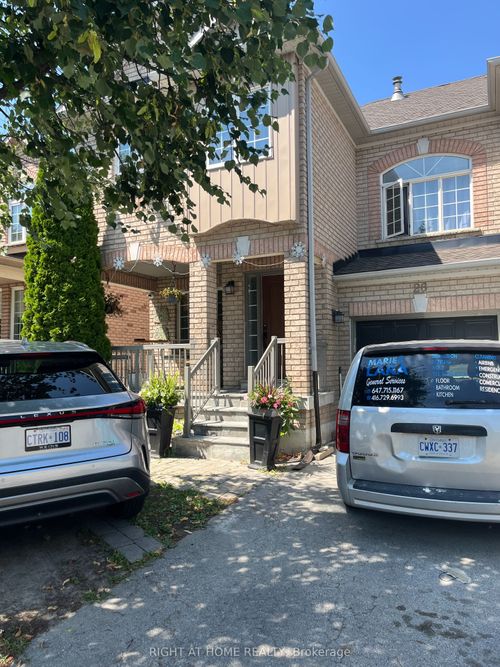 26 Bluewater Trail, Maple, ON, L6A3G5 | Card Image