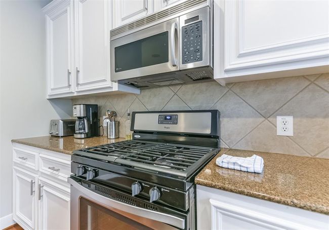 Kitchen - Gas stove | Image 23