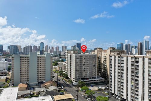 apt-1403-1226 Alexander St, Honolulu, HI, 96826-1227 | Card Image
