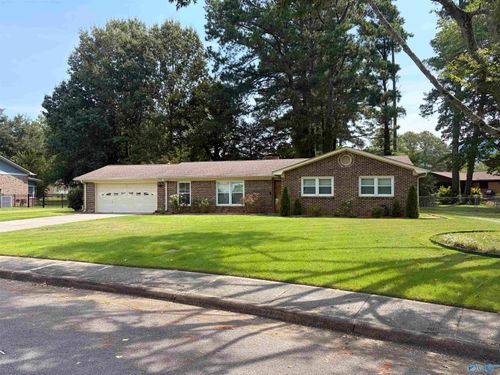 7853 Horseshoe Trail Se, Huntsville, AL, 35802 | Card Image