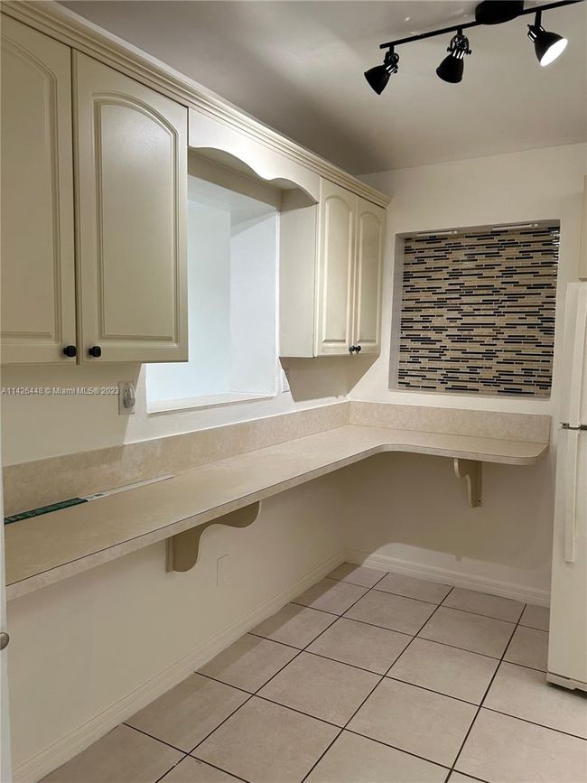 0 - 10721 Sw 148th St, House other with 4 bedrooms, 2 bathrooms and null parking in Miami FL | Image 15