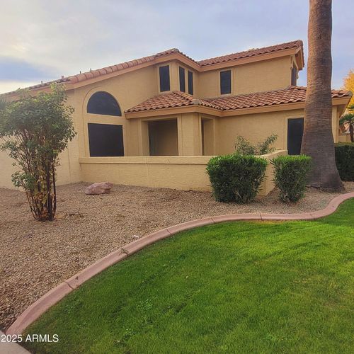 11001 W Crimson Ln, Avondale, AZ, 85392-3717 | Card Image