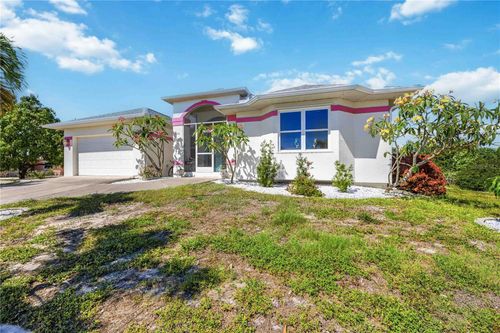 154 Morgan Ln Se, PORT CHARLOTTE, FL, 33952-9133 | Card Image