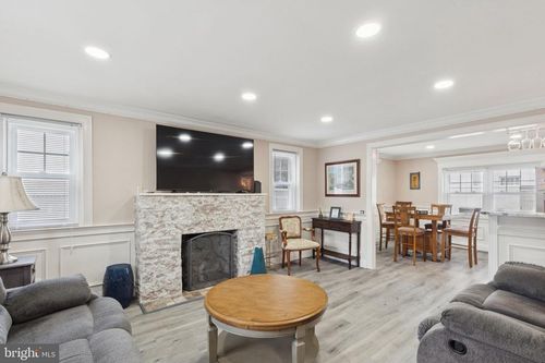 419 N York Rd, HATBORO, PA, 19040-2037 | Card Image
