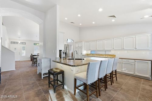1533 N Sinova, Mesa, AZ, 85205-4372 | Card Image