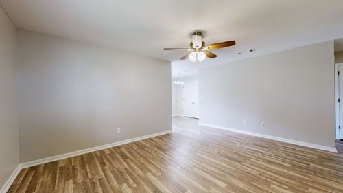 3253 Rainwood Dr, Nashville, TN, 37207-2177 | Card Image
