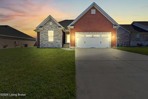 5609 Buckthorne Dr, Jeffersonville, IN, 47130-7749 | Card Image