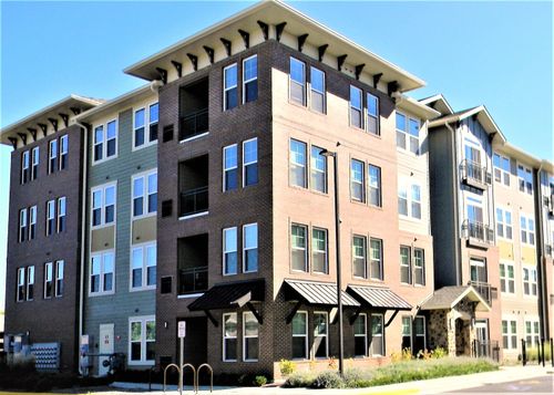 unit-4406-670 E Algonquin Rd, Schaumburg, IL, 60173-3857 | Card Image
