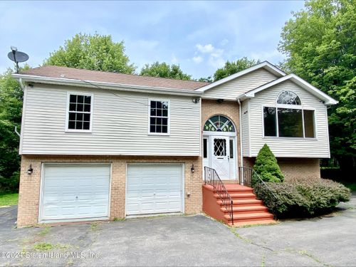 127 Yellow Birch Lane, Long Pond, PA, 18334 | Card Image