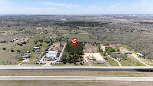 11624 Us Highway 183 S, Mustang Ridge, TX, 78610-9461 | Card Image