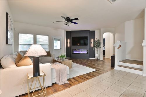 802 Harbor Lakes Ln, Katy, TX, 77494-0398 | Card Image