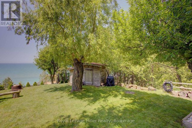 84841 Shamrock Beach Rd, House other with 4 bedrooms, 2 bathrooms and 2 parking in Goderich ON | Image 32