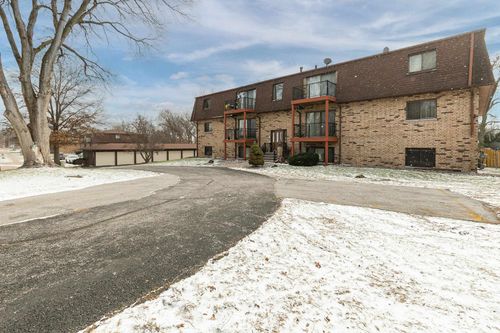 102-5102 25th Ave Ct Court, Moline, IL, 61265 | Card Image