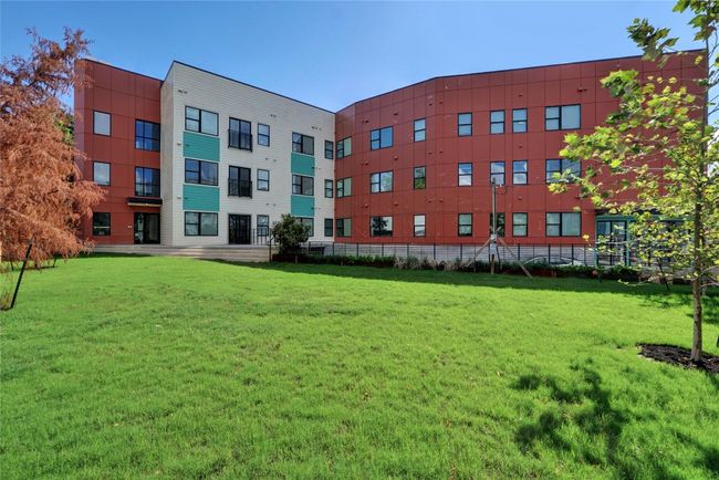 View of building exterior | Image 21