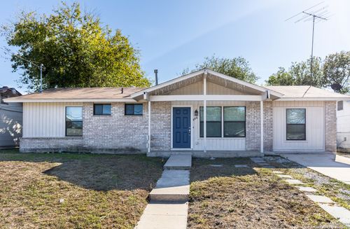 8016 Landing Ave, San Antonio, TX, 78227-3343 | Card Image