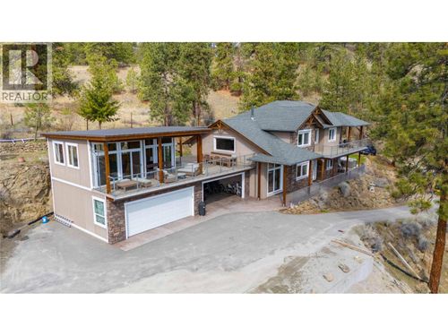 6220 Simpson Rd, Summerland, BC, V0H1Z2 | Card Image