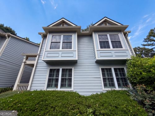 18 Springhedge Ct Se, Smyrna, GA, 30080-8023 | Card Image