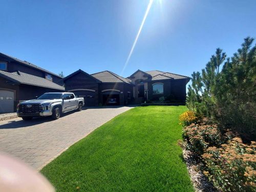 109 Highlands Place, Desert Blume, AB, T1B0H5 | Card Image