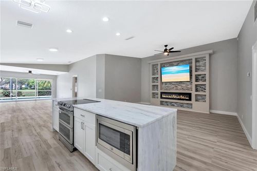 3408 Cayman Ln, NAPLES, FL, 34119-1609 | Card Image