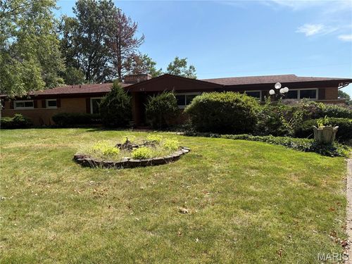42 Harneywold Dr, Saint Louis, MO, 63136-2402 | Card Image