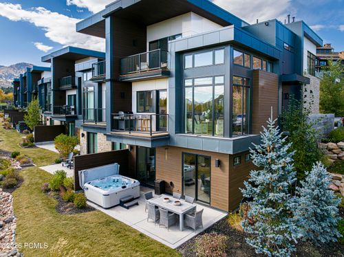 12-4134 Cooper Ln, Park City, UT, 84098-6784 | Card Image