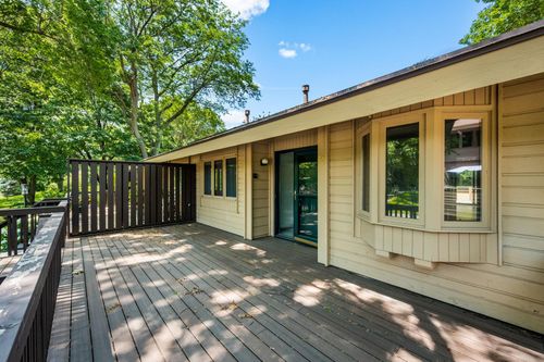 223 Birnamwood Dr, Burnsville, MN, 55337-2975 | Card Image