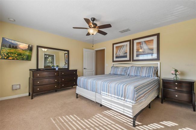 Primary Bedroom with King Size Bed | Image 13