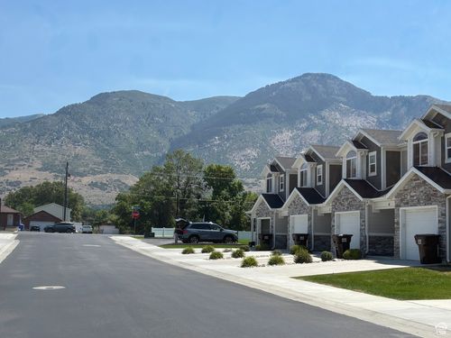 28-352 E 2050 N, Ogden, UT, 84414 | Card Image