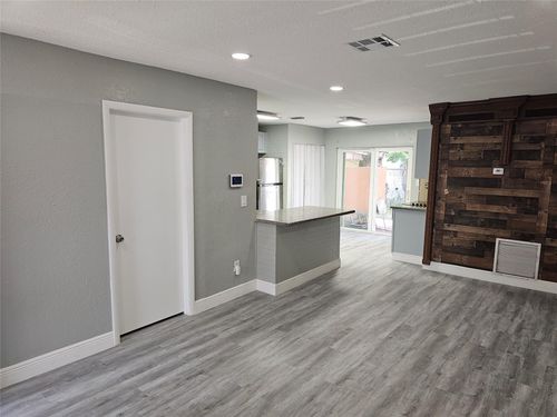 19454-19454 Nw 29th Ct, Miami Gardens, FL, 33056-2448 | Card Image