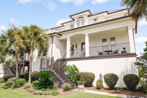 33075 Rivergate Cir, Springfield, LA, 70462-7628 | Card Image