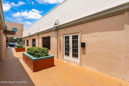 102-818 E New Haven Ave, MELBOURNE, FL, 32901-5618 | Card Image