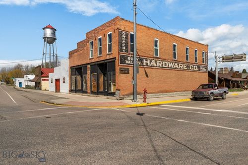 102 W 4th Ave, Twin Bridges, MT, 59754-8501 | Card Image