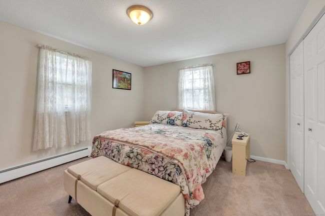 3 Plainview Dr, House other with 4 bedrooms, 2 bathrooms and 4 parking in Danielson CT | Image 14