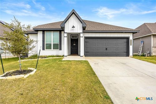 918 James Parker Cir, Killeen, TX, 76542-7044 | Card Image