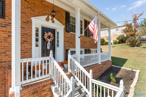 1003 10th Ave Ne, Jacksonville, AL, 36265-1223 | Card Image