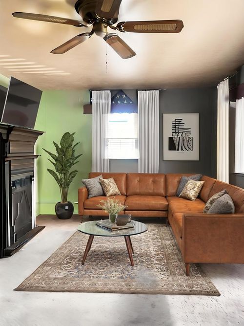 21 S Adams St, North Aurora, IL, 60542-1625 | Card Image