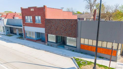 16906 E 9 Mile Rd, Eastpointe, MI, 48021-2449 | Card Image