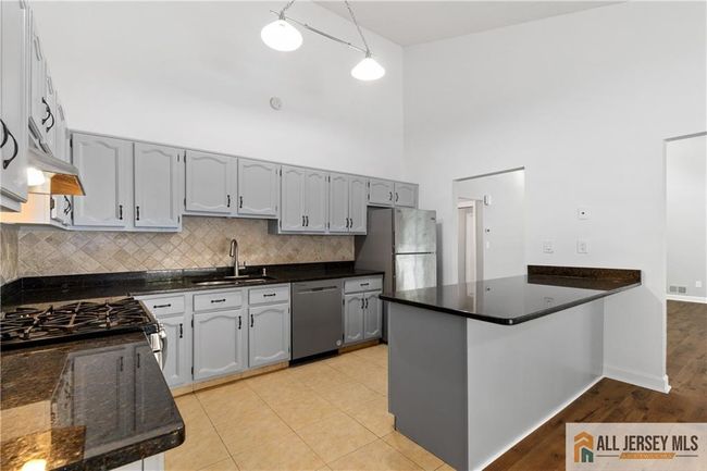 179 Hidden Ct, House other with 2 bedrooms, 2 bathrooms and null parking in Old Bridge NJ | Image 12