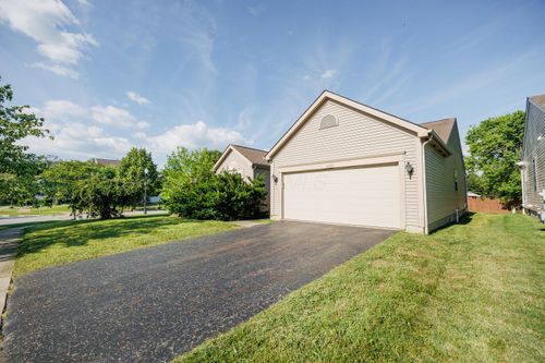 2130 Staghorn Way, Grove City, OH, 43123-4873 | Card Image
