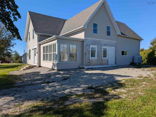 200 Argyle St, Yarmouth, NS, B5A3X3 | Card Image