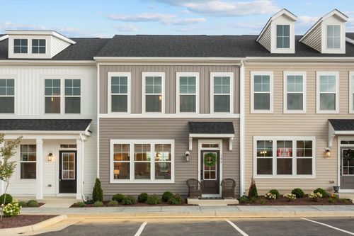 136-107 Scarlet Maple Ln, Bridgewater, VA, 22812-9535 | Card Image