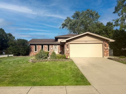 3851 N Galena Ct, Arlington Heights, IL, 60004-1206 | Card Image
