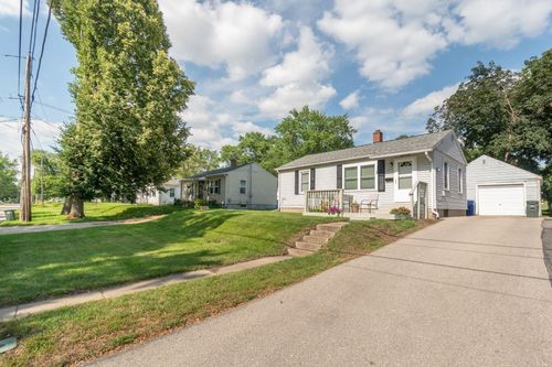 2719 Randolph St, Waterloo, IA, 50702-4017 | Card Image
